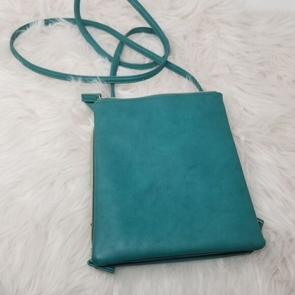 S&Co. Like New Green Crossbody Bag - Picture 9 of 11